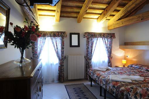 Stella D'Oro Otel Marano Lagunare Oda fotoğraf
